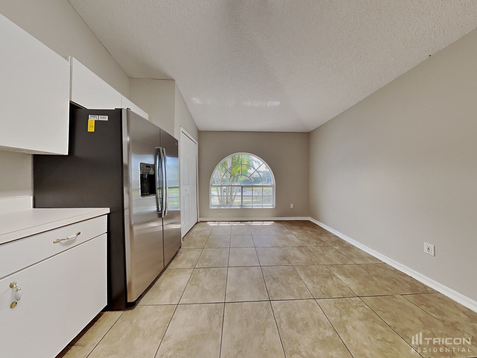 Building Photo - 545 Randon Terrace