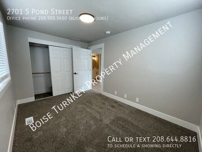 Building Photo - 2701 S Pond St
