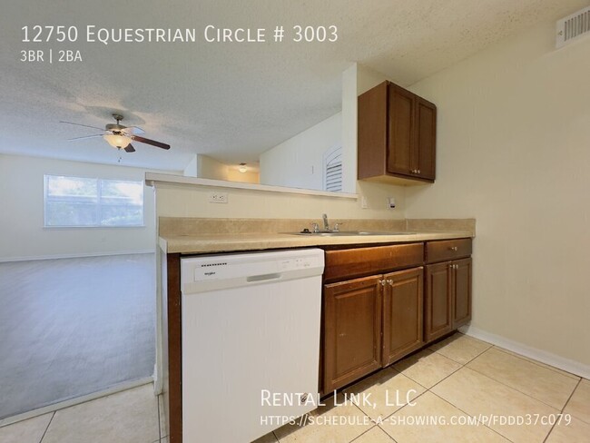 Building Photo - 12750 Equestrian Cir