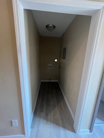 Building Photo - 3911 Spear St