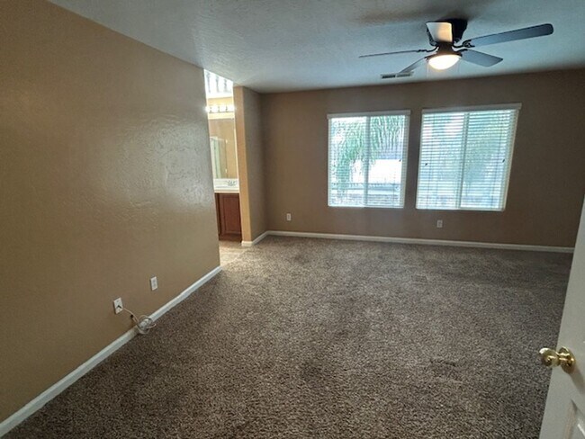 Building Photo - 4 Bedroom 2.5 Bathroom in NW Visalia with a Pool!! Just in Time for Summer!!!