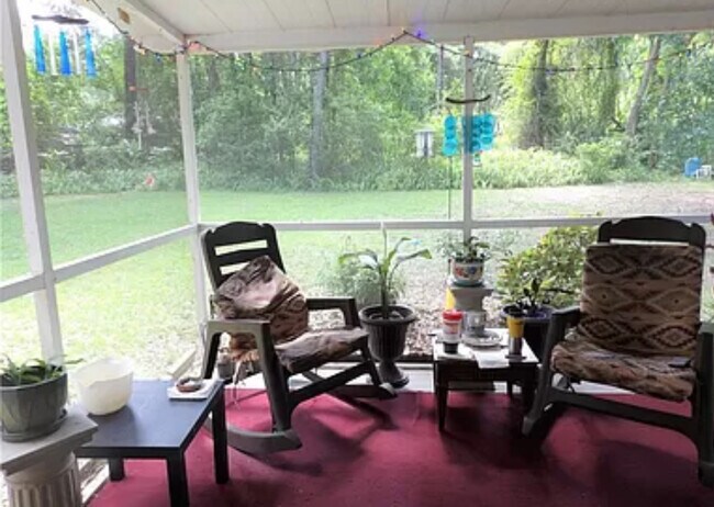 Building Photo - 3957 S Ventura Ave