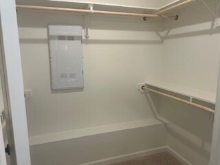 Building Photo - 41381 Rosewood Ln
