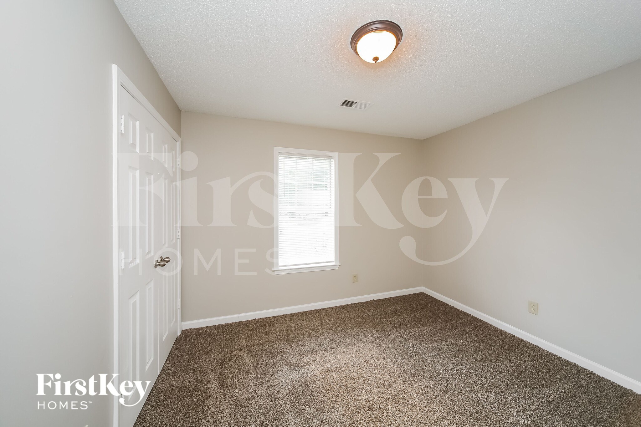 Building Photo - 4194 Rainey Woods Dr