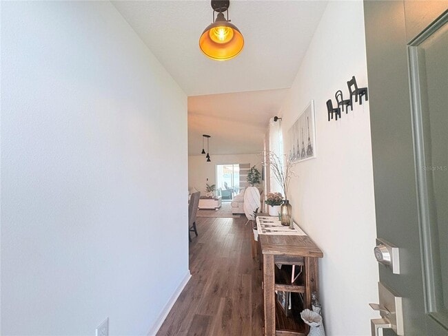 Building Photo - 1084 Papaya Cir.