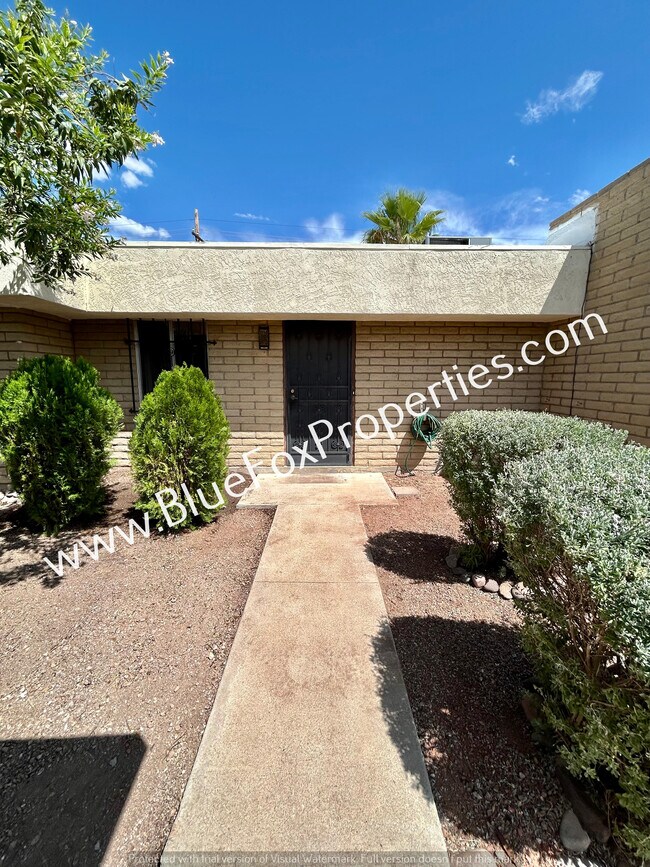 Building Photo - 1339 S Copias Way