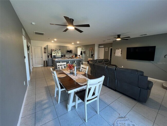 Building Photo - 1106 Althea Dr