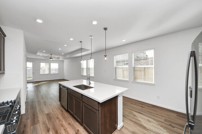 Building Photo - 9026 Selwyn Pointe Wy