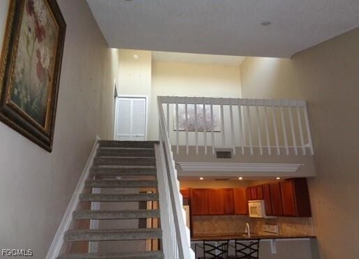 Building Photo - 12962 Elm Creek Ct