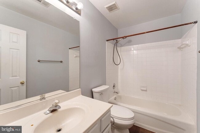 Building Photo - 43792 Sunset Terrace