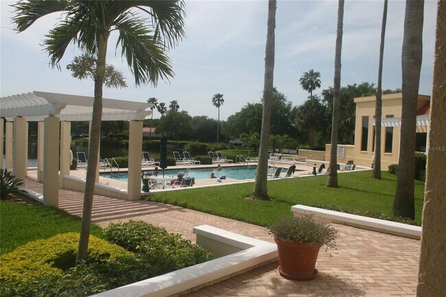 Building Photo - 4737 Dolphin Cay Ln S