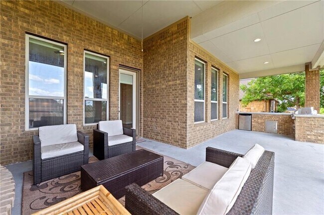 Building Photo - 4411 Caldwell Palm Cir