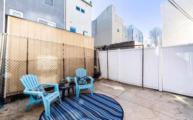 Building Photo - 508 Federal St