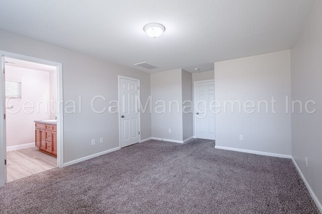 Building Photo - 4 Bedroom/2 Bath Home with Solar - $2695 p...