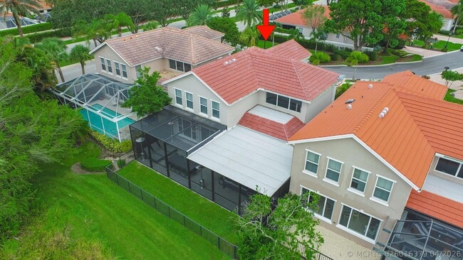 Building Photo - 8216 Heritage Club Dr