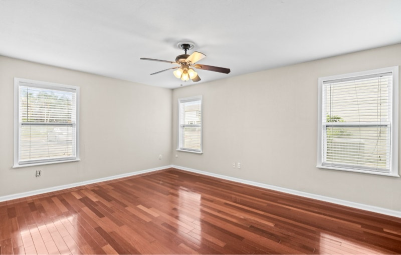 Building Photo - 11 Rock Creek Dr