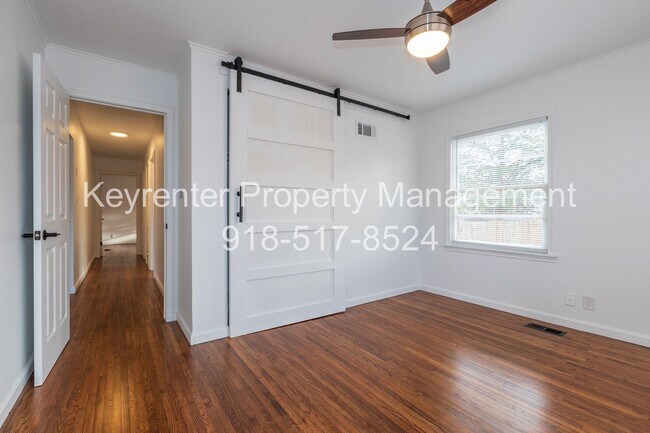 Building Photo - Beautiful 3 bedroom 1 bath, Available Now!