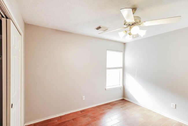 Building Photo - 5506 Timber Quail Dr