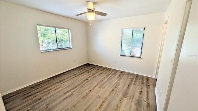 Building Photo - 6973 Madonna Pl