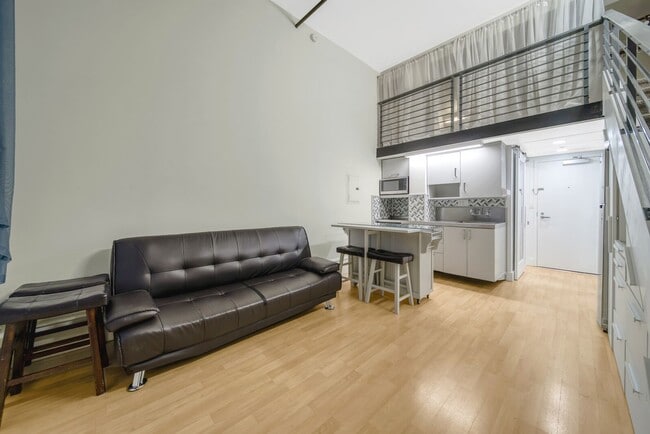 Building Photo - LOFTED STUDIO FOR RENT $2,025 /mo
