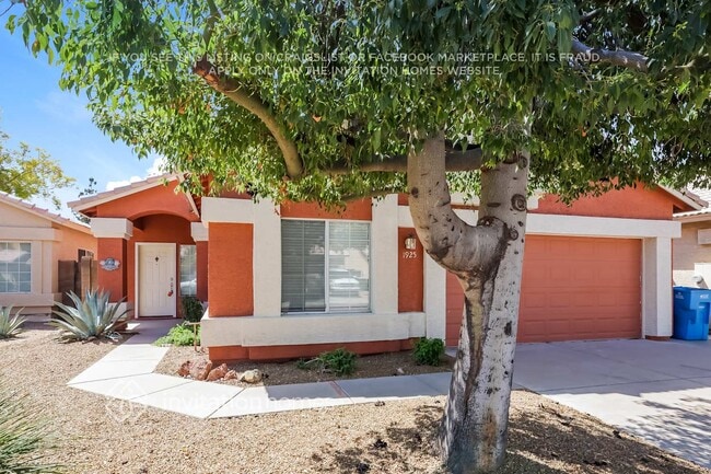 Building Photo - 1925 E Fellars Dr