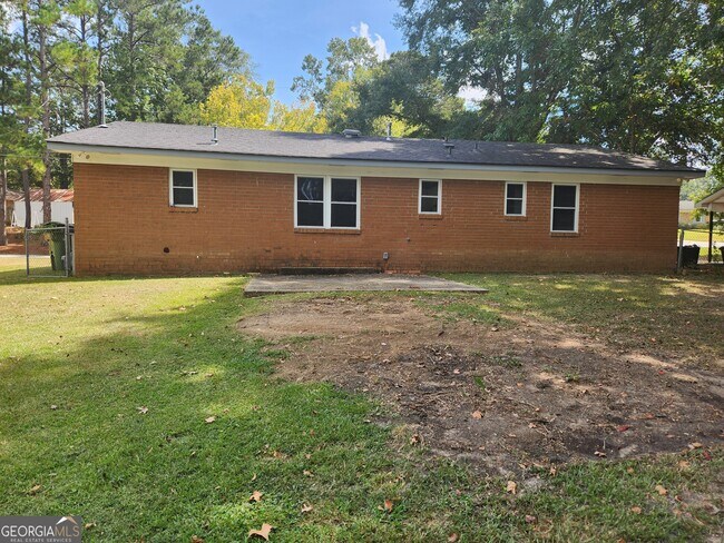 Building Photo - 8121 Maudie Ln