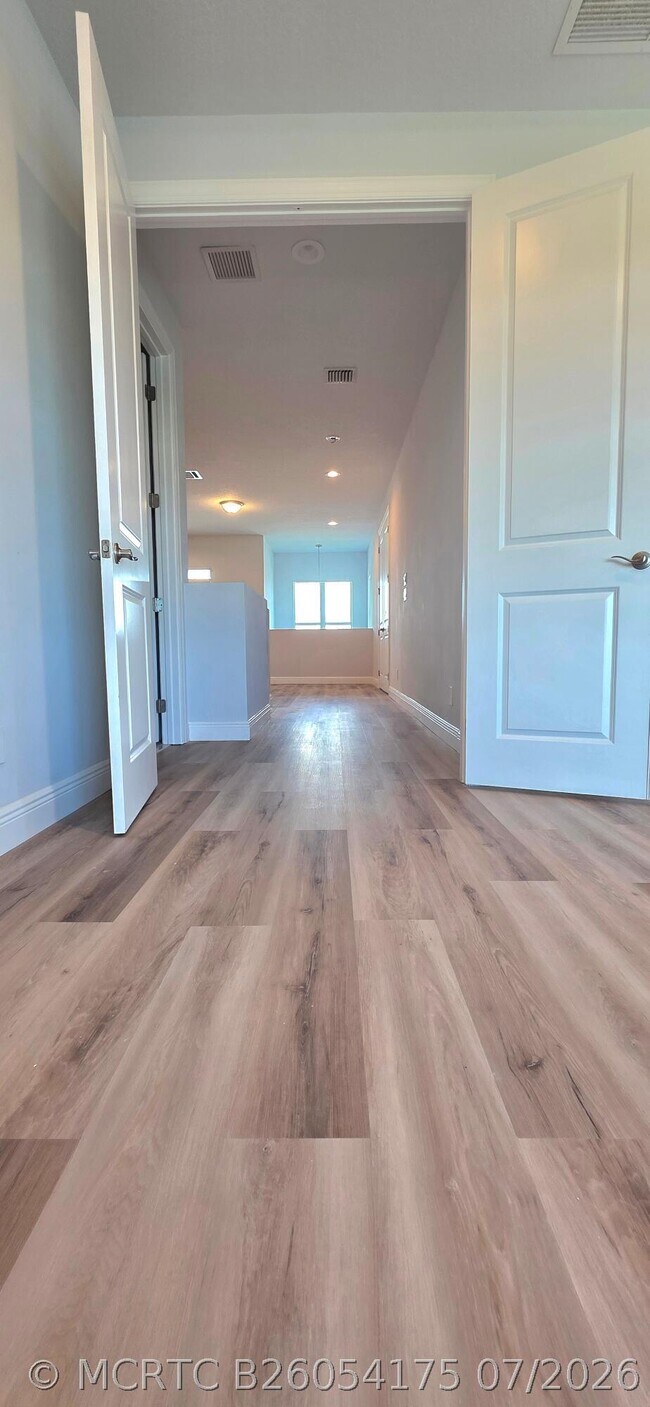 Building Photo - 12550 Nautilus Cir