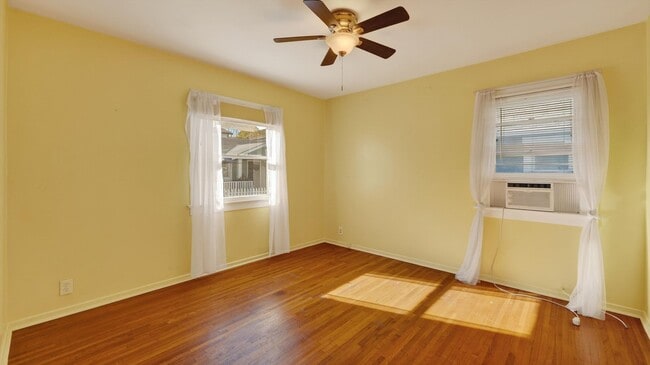 Building Photo - Wonderful Two Bedroom Home for Rent Long Beach