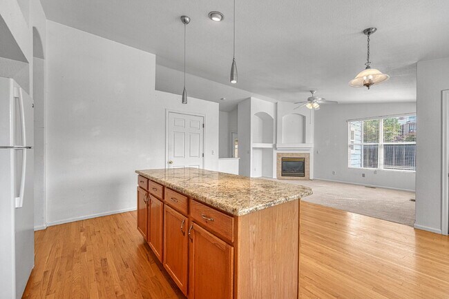 Building Photo - $2,795.00, 4-bed, 3-bath, 2175 sq ft ranch...