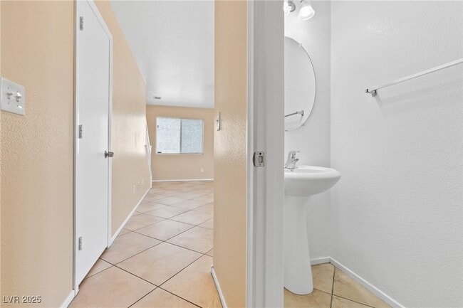 Building Photo - 3710 E Spiritual Way