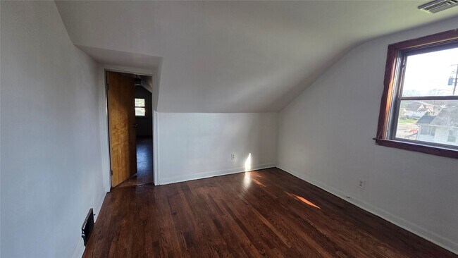 Building Photo - 65 N Harrison St