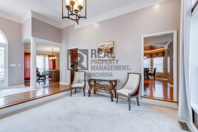 Building Photo - 3 Kyle Ct