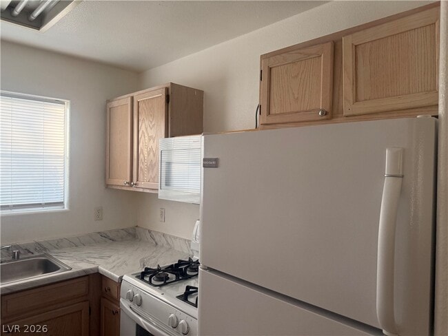 Building Photo - 4520 W Lake Mead Blvd