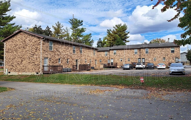 Building Photo - 3400 Clingstone Way