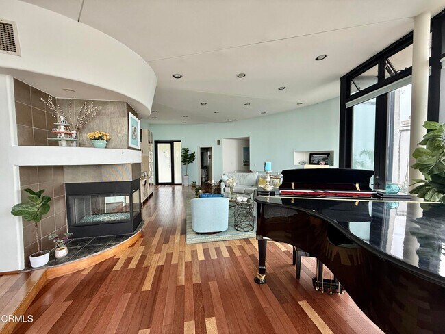 Building Photo - 1445 Bounty Way