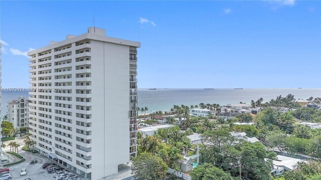 Building Photo - 1901 N Ocean Blvd