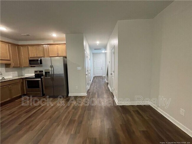 Building Photo - 703 Georgetown Cir