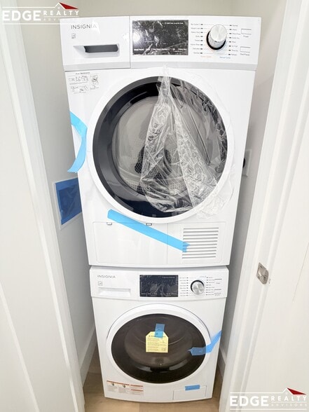 Building Photo - 58 Hichborn St