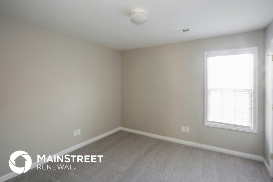 Building Photo - 13417 Golden Apple Ct