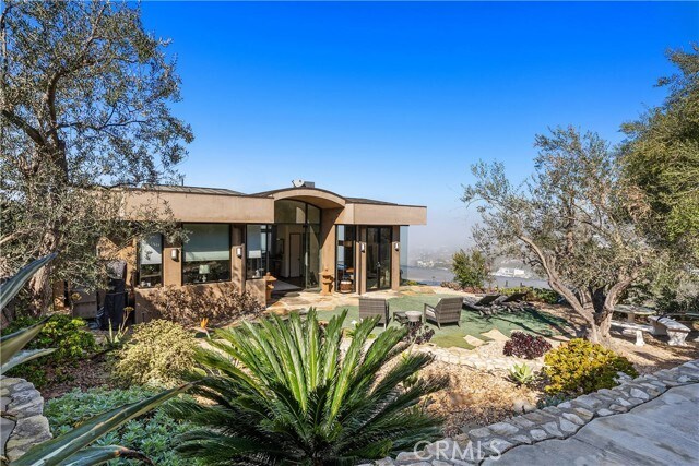 Building Photo - 2378 Crestview Dr
