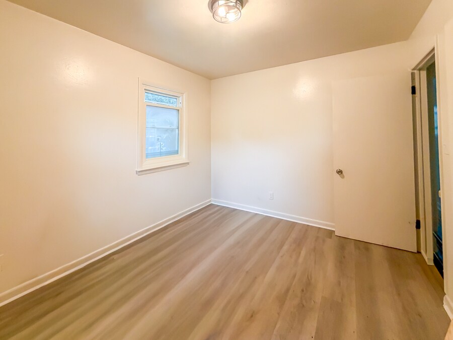 Building Photo - 2235 N Whitehill Dr
