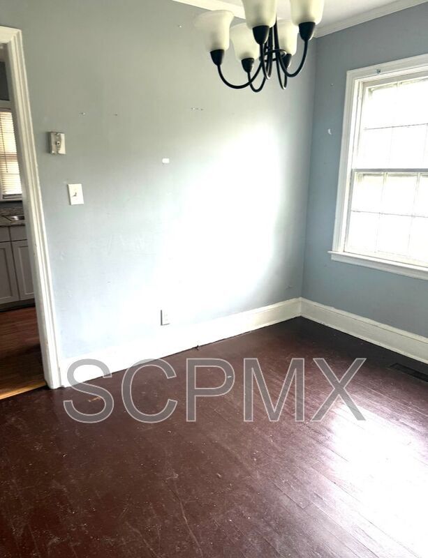 Building Photo - 2934 Shady Ln