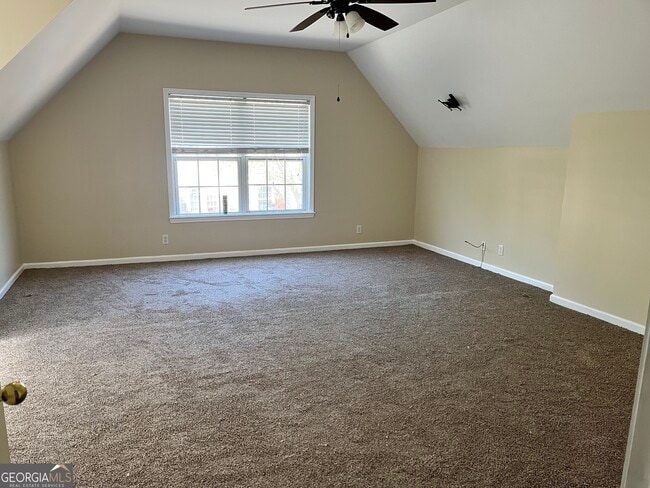 Building Photo - 99 High Pt N Dr