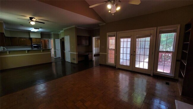 Building Photo - 5005 Johns Creek Ct