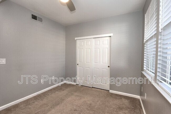 Building Photo - 12400 Fair Oaks Blvd