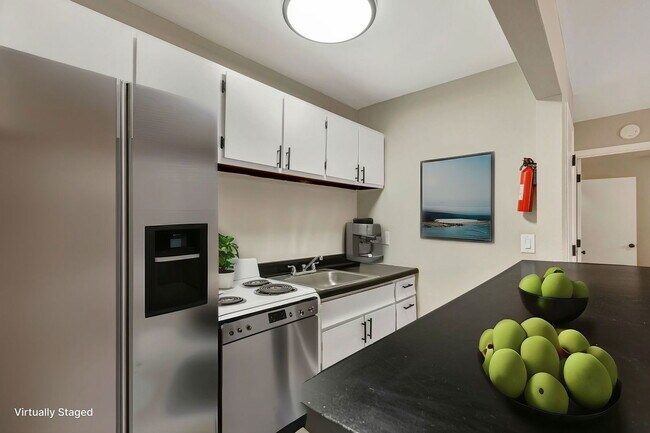 Building Photo - 2843 Cypress Way