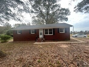 Building Photo - 4-Bedroom, 1-Bath Home in Sharon, SC