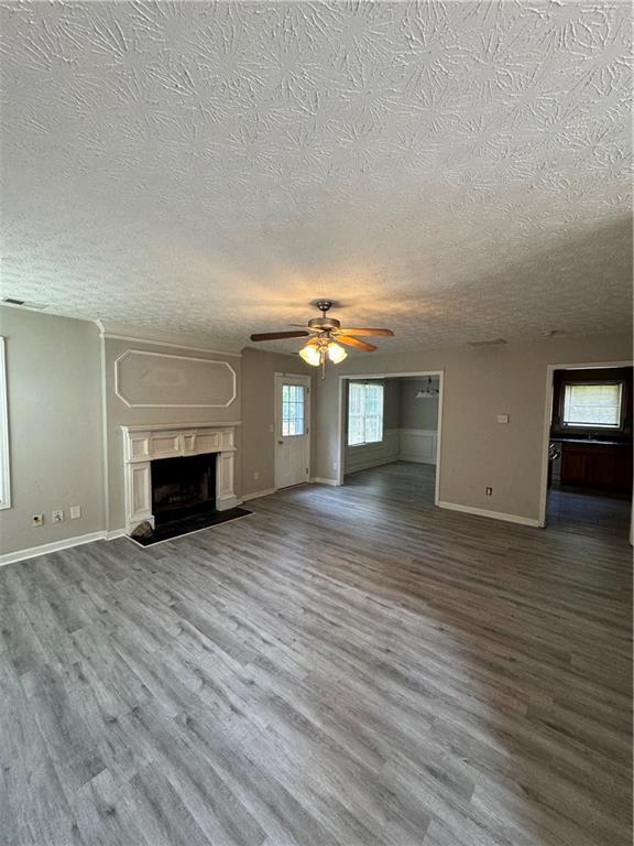 Building Photo - 1221 Oak Knoll Ct