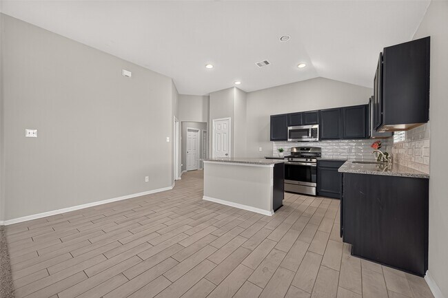 Building Photo - 2122 Artic Loon Dr