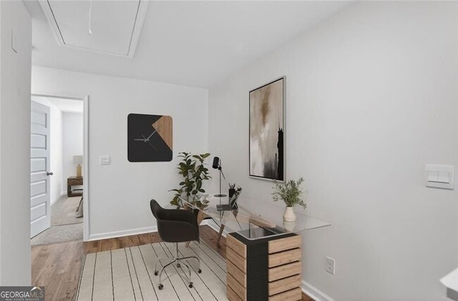 Building Photo - 170 Piedmont Ave SE